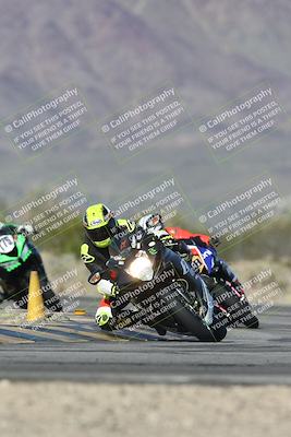 media/Jan-15-2026-Racers Edge (Thu) [[dfebeb70ab]]/2-A Group/Session 5 (Turn 5)/